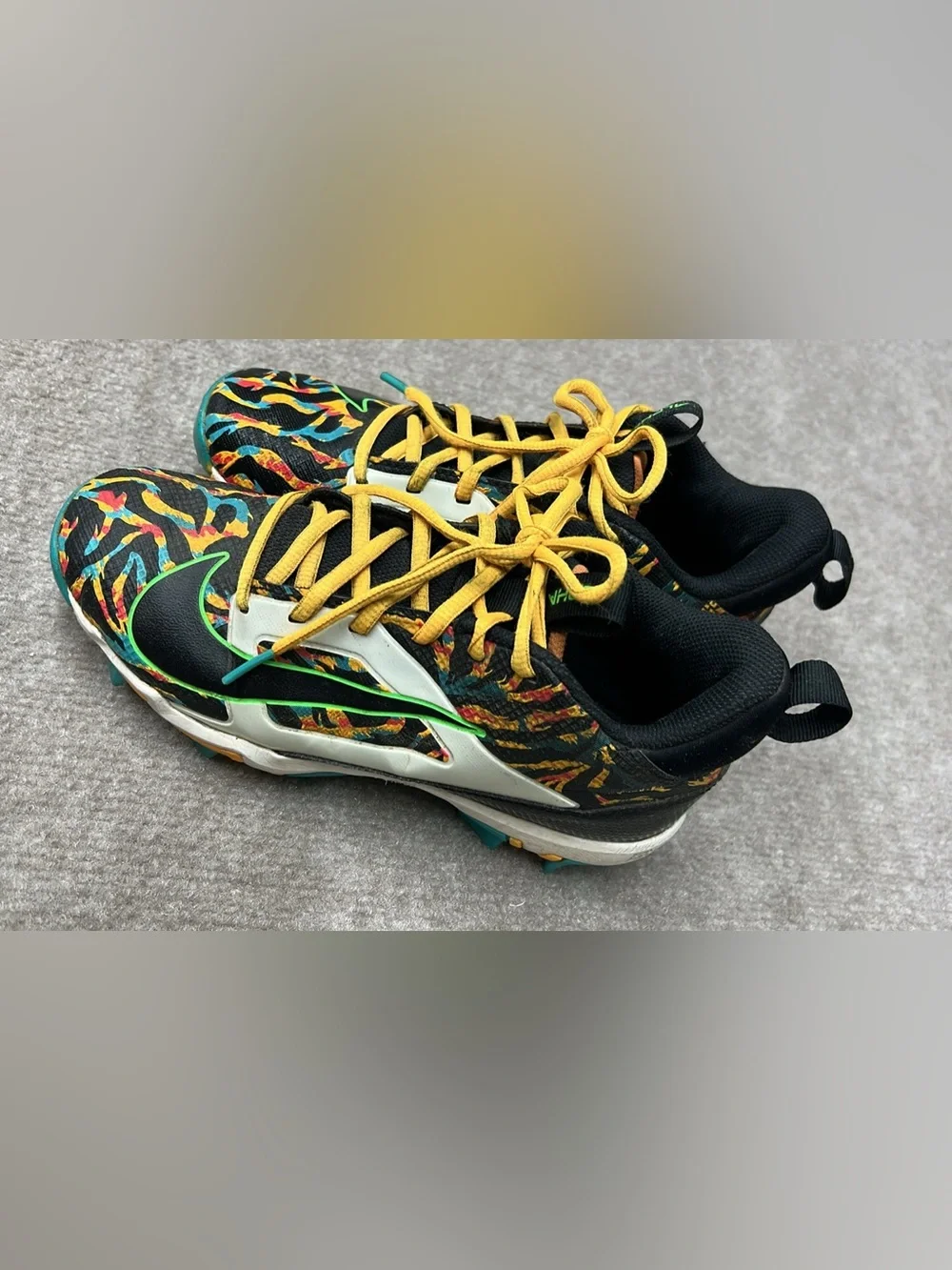 Nike kids used